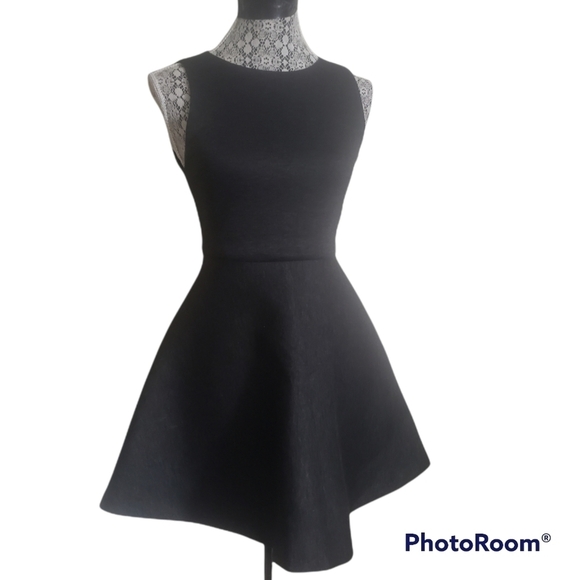 Alice & Olivia Employed Dress - Picture 6 of 8